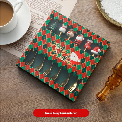 🎄 Комплект от 6 коледни декоративни прибори – лъжица, вилица, чаена лъжичка, лъжица за кафе, вилица за хранене и лъжица за десерт!